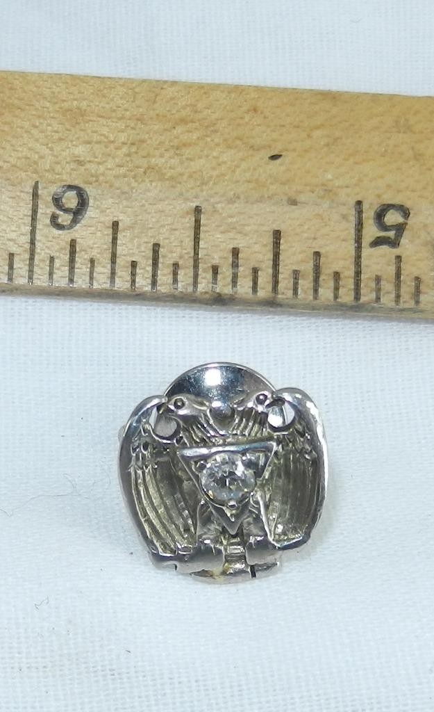 Vintage 10K Gold Diamond Masonic Freemasons Double Eagle Pin 