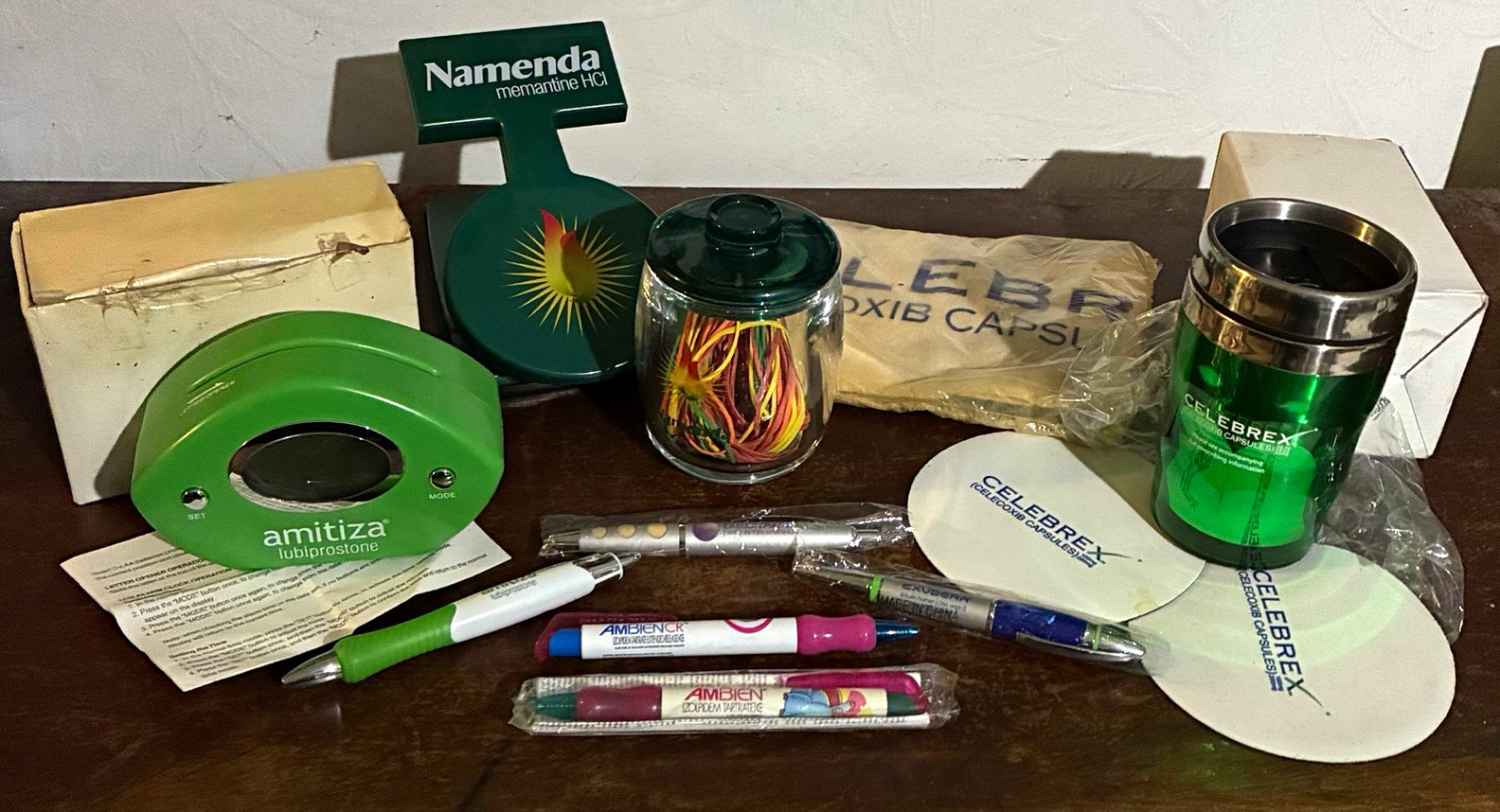 HUGE Pharmaceutical Drug Promo Lot Namenda Celebrex Ambien Metal pens tumbler ++