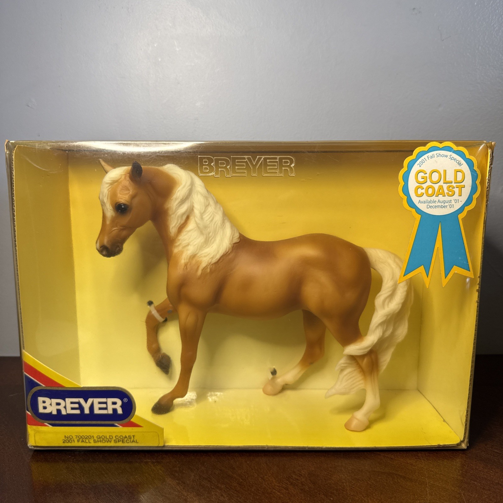 Breyer Gold Coast 2001 Fall Show Special No.700201 Marabella Palomino New In Box