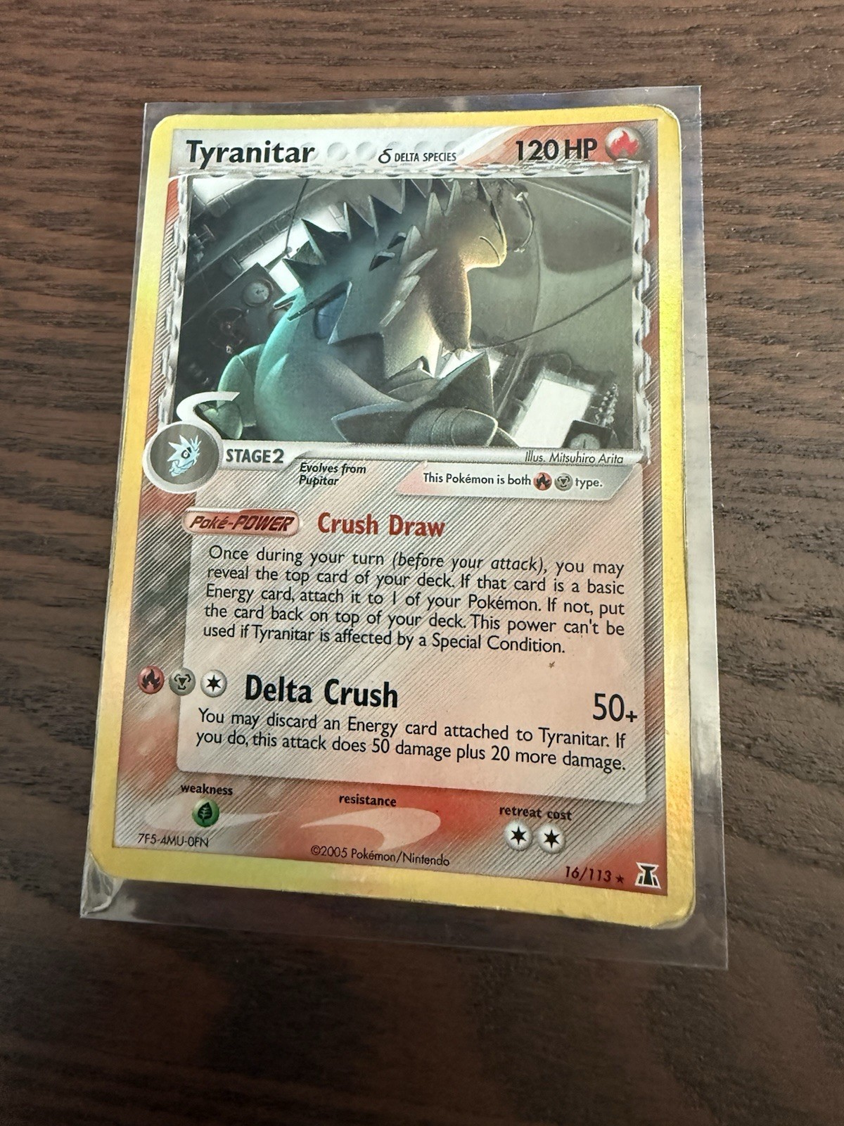 Tyranitar EX Delta Species Holo Rare Card 16/113 2005 
