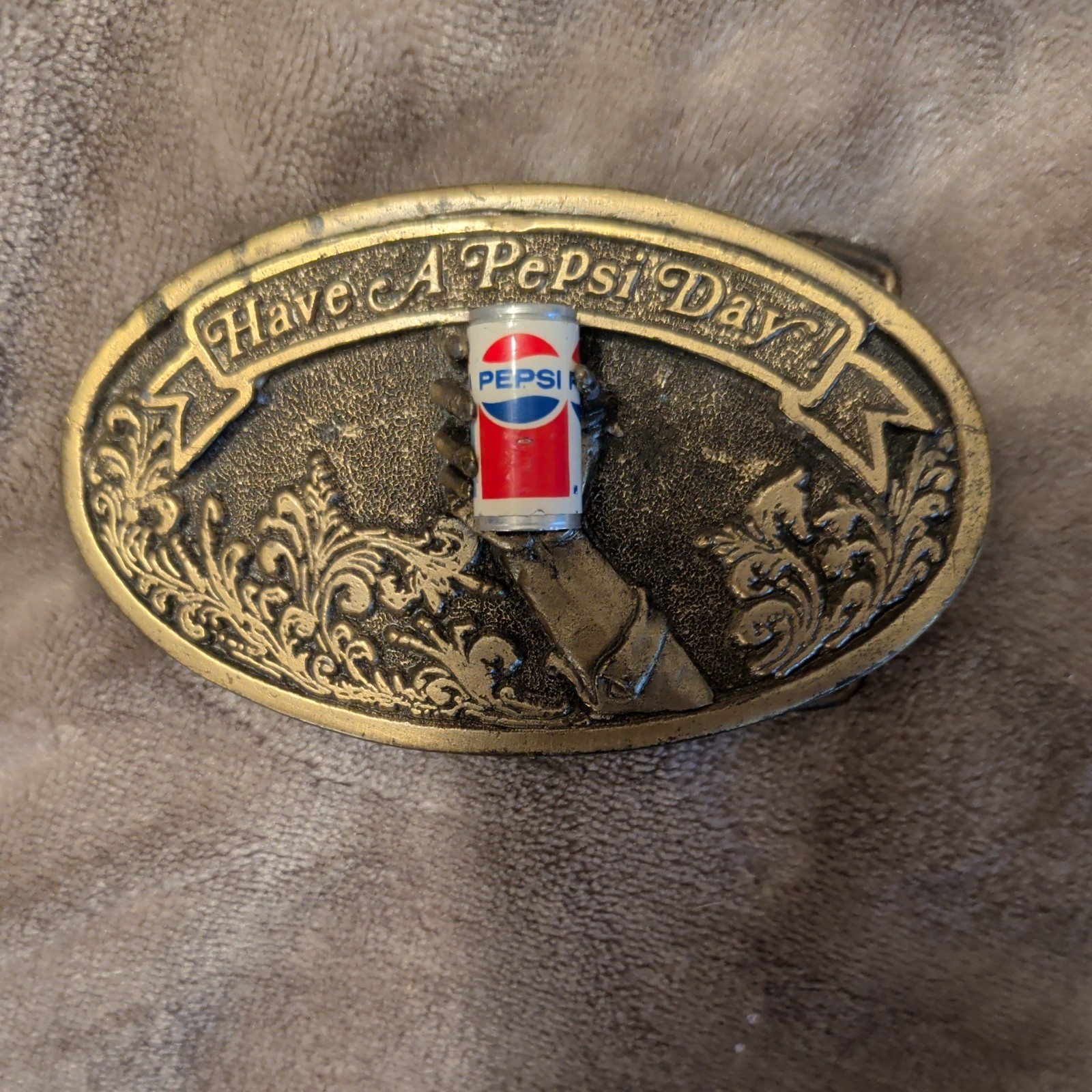 Vintage 1977 Have A Pepsi Day Advertising Belt Buckle 3D Figural Hand Can Adezy