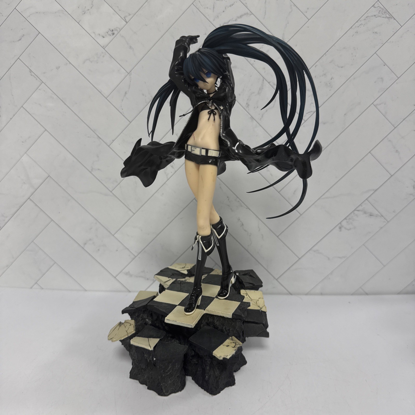 Good Smile Black Rock Shooter: PVC Figure (1:8 Scale) Japan Import (Damage)