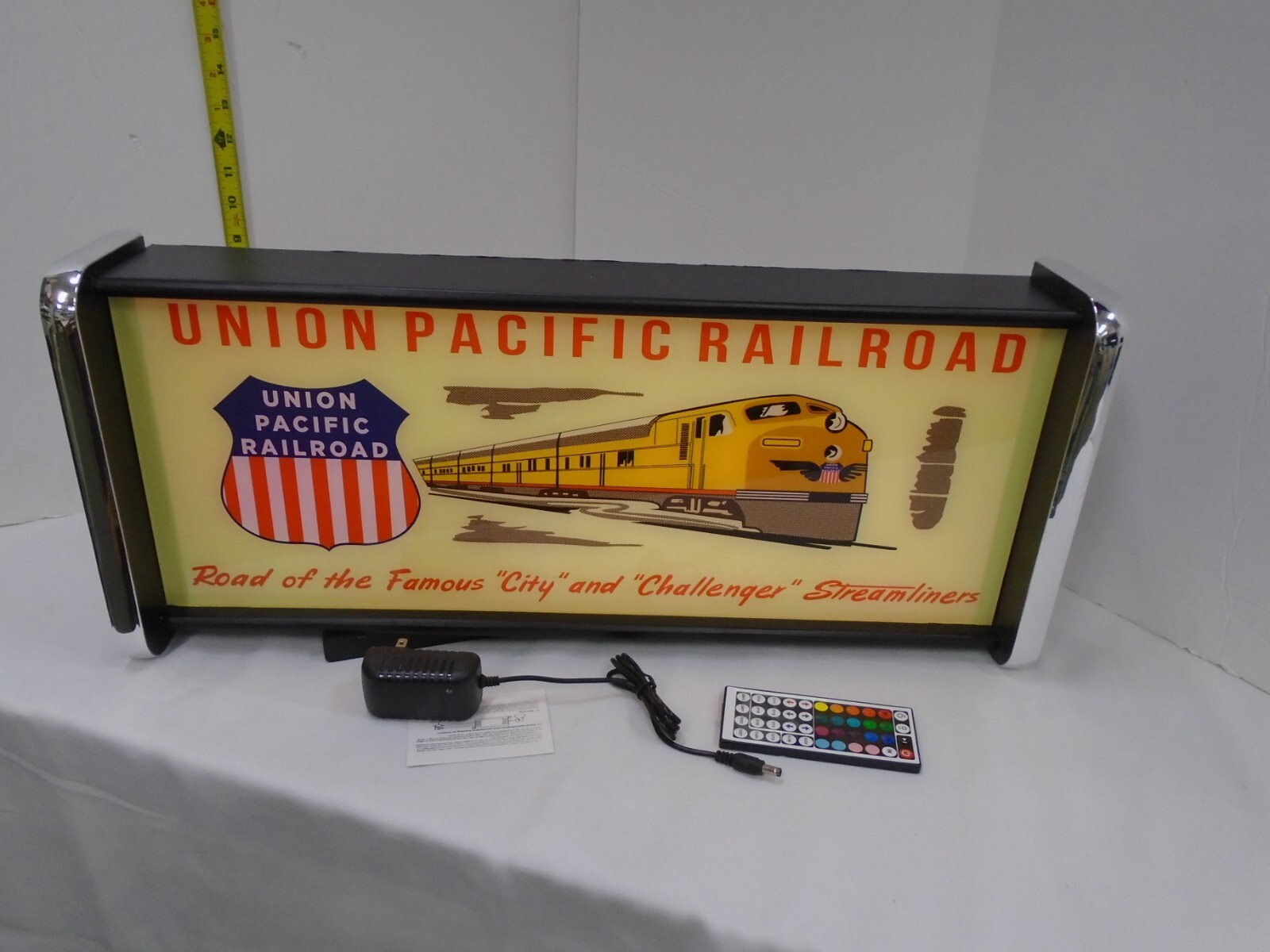 Union Pacific Railroad LED Display lighted sign lightbox Wall Hanging Light