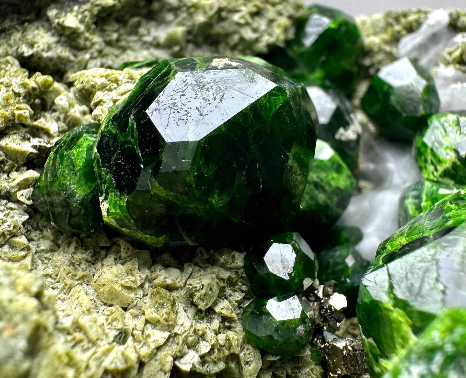 806 Gram Well Terminated Top Demantoid Green Garnet Huge Crystals On Matrix @Afg