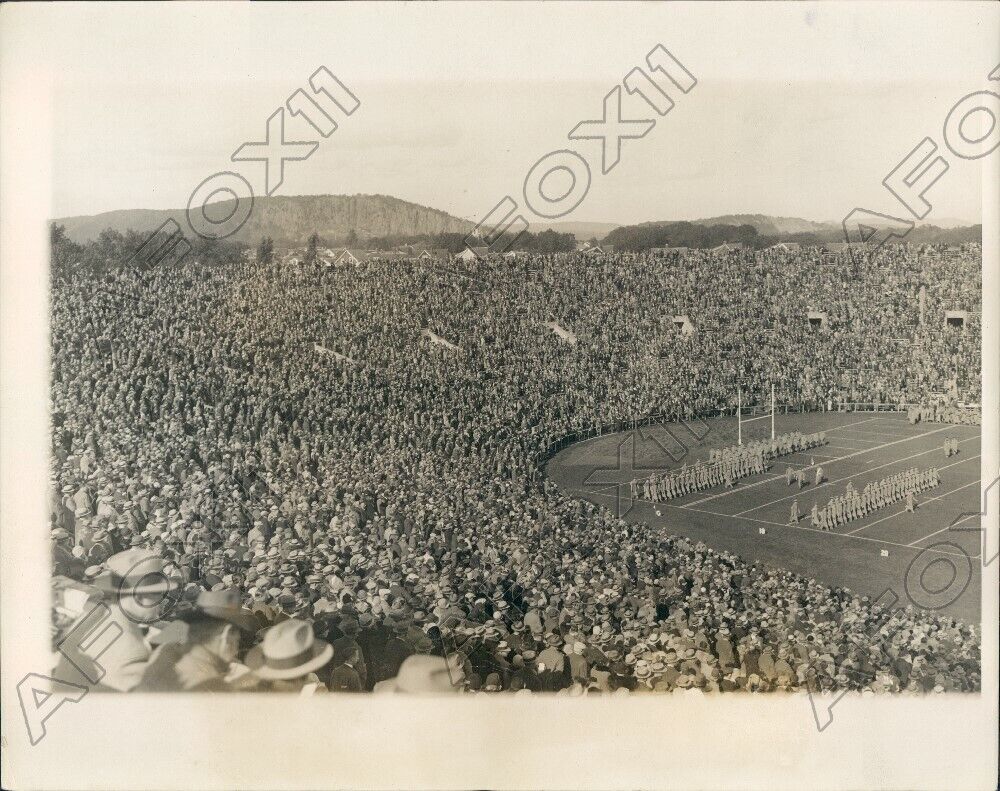 1927 Crowd Watches Army Cadets Parade At Annual Army Yale Game Press Photo