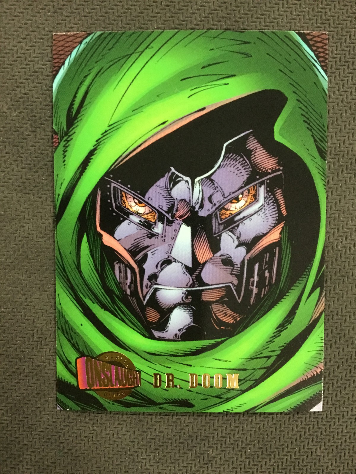 1996 Ultra Marvel Onslaught #84 Dr. Doom