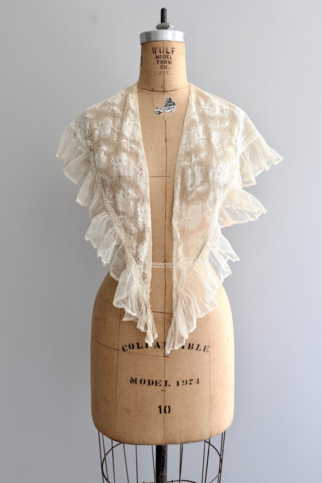 Antique 1900s Large Lace Collar