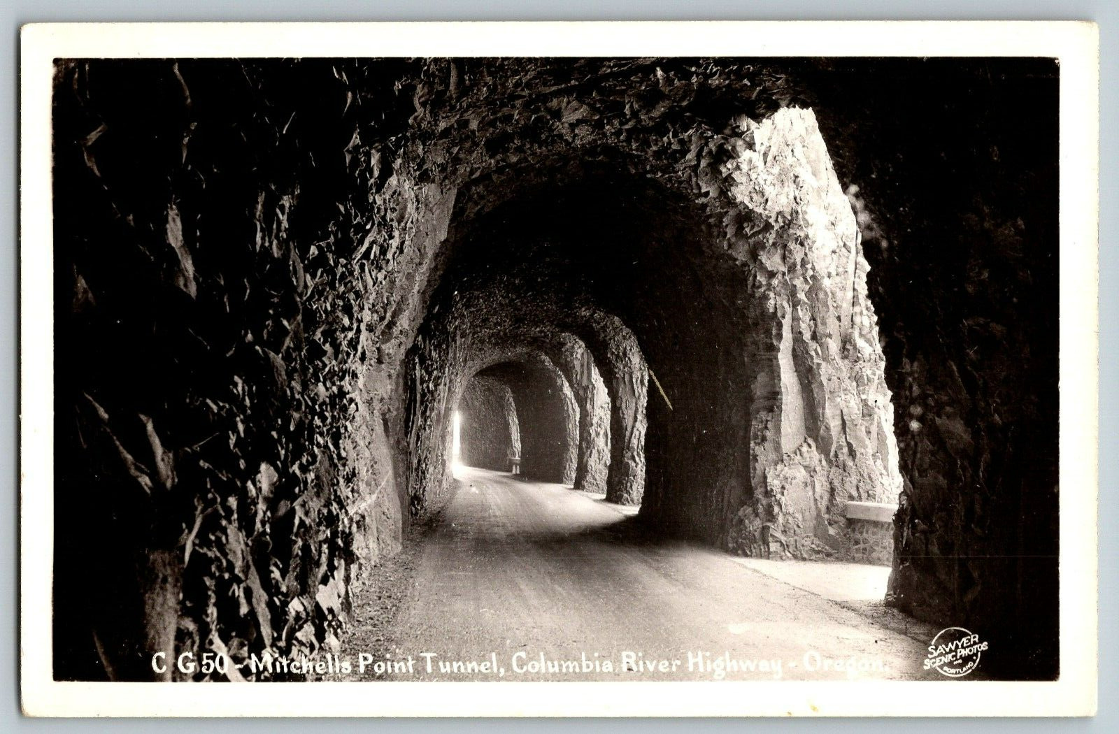 RPPC Vintage Postcard - Oregon - Mitchell Point Tunnel, Columbia River