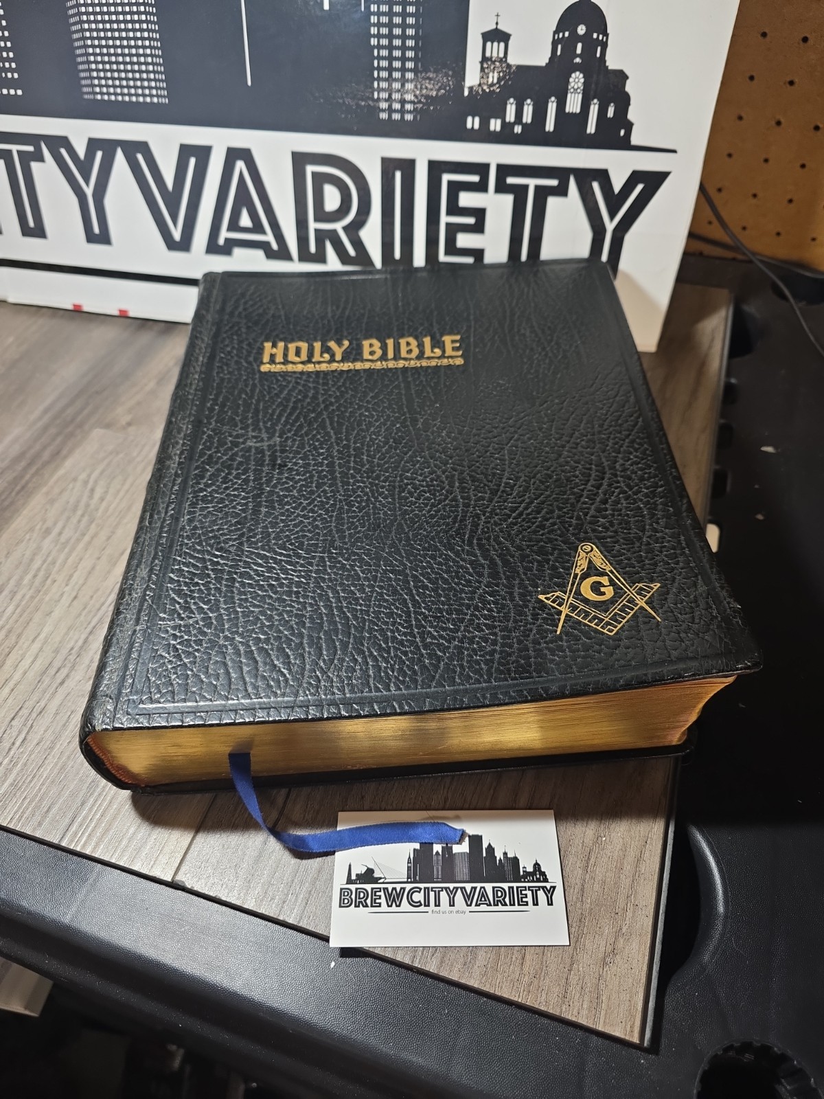 MASONIC Holy Bible Edition Cyclopedic Indexed Red Letter HERTEL 1960 Vintage MASONIC Holy Bible Edition Cyclopedic Indexed Red Letter HERTEL 1960 Vintage