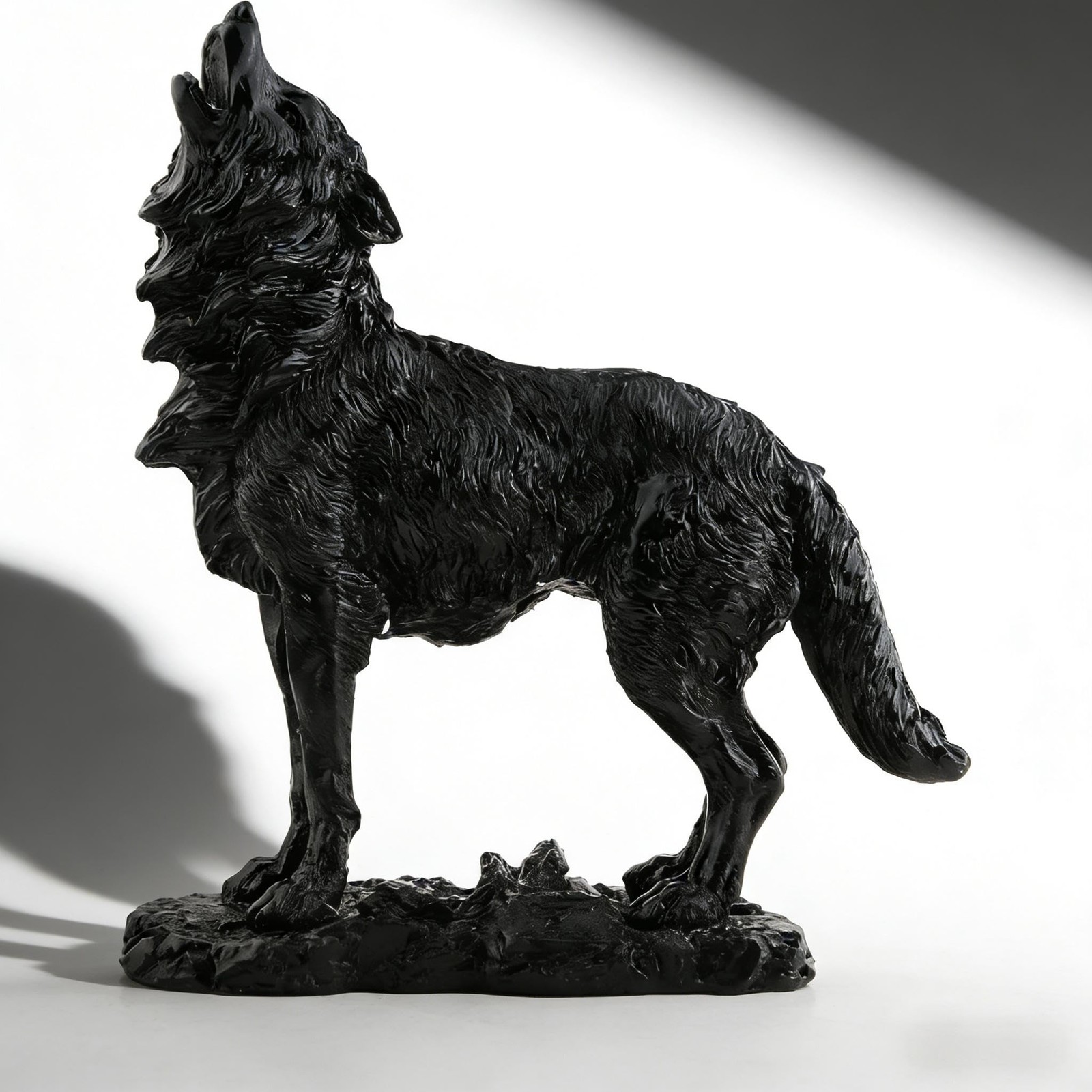 Black Howling Wolf Statue Realistic Wild Resin Animal Figurine Office Decor