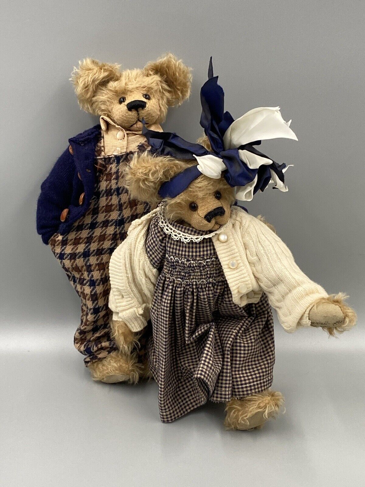 CREATIONS BY MARTI VTG 1996 ARTIST DESIGNER 18” Connected Teddy Bears In Plaid