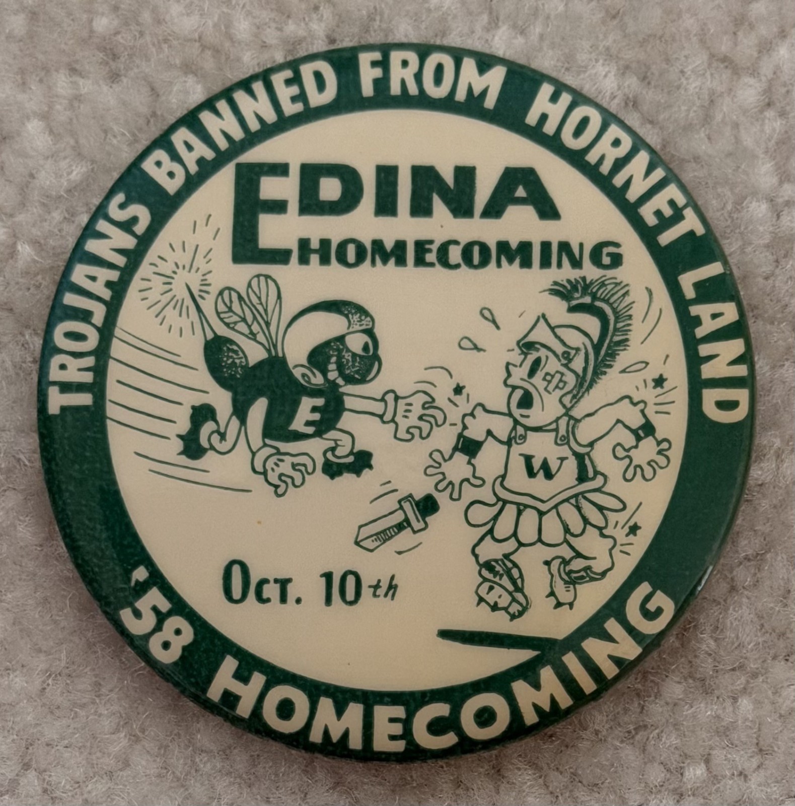 Vintage 1958 Edina MN High School Football Homecoming Pinback Button : 2 3/16\