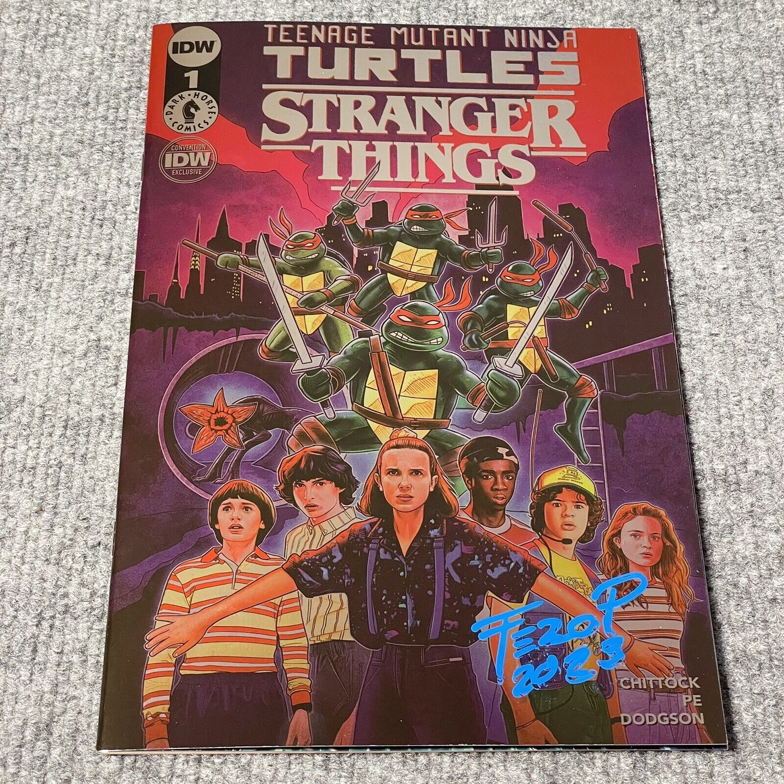 TMNT Stranger Things 1 Foil Variant SDCC Comic Con 2023 Exclusive Signed Fero Pe