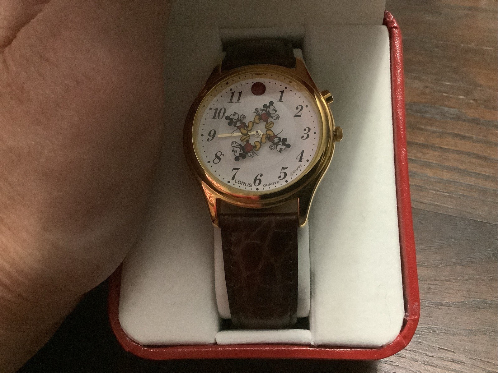 ANIMATED & MUSICAL DISNEY MICKEY MOUSE WATCH LORUS BY SEIKO RZR002