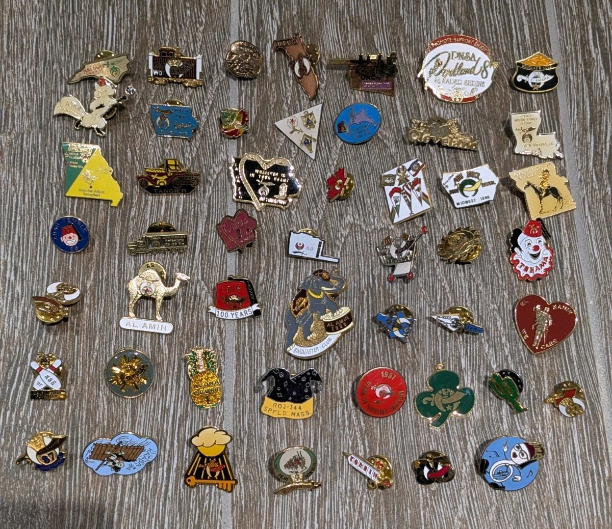 Vintage Lot (50) Shriners Masonic Temple Freemason's Lapel Hat Pins 🔥🔥🔥 Vintage Lot (50) Shriners Masonic Temple Freemason's Lapel Hat Pins 🔥🔥🔥