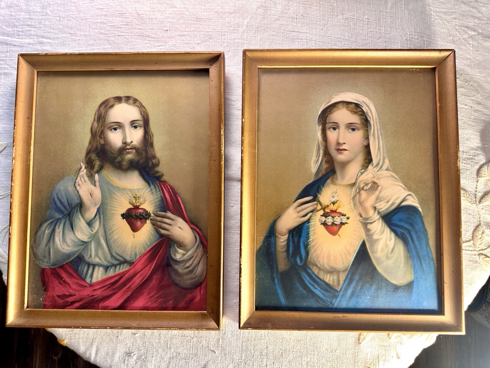 Vtg Framed Pair Sacred Heart of Jesus & Immaculate Heart of Mary Prints 13 X 10”
