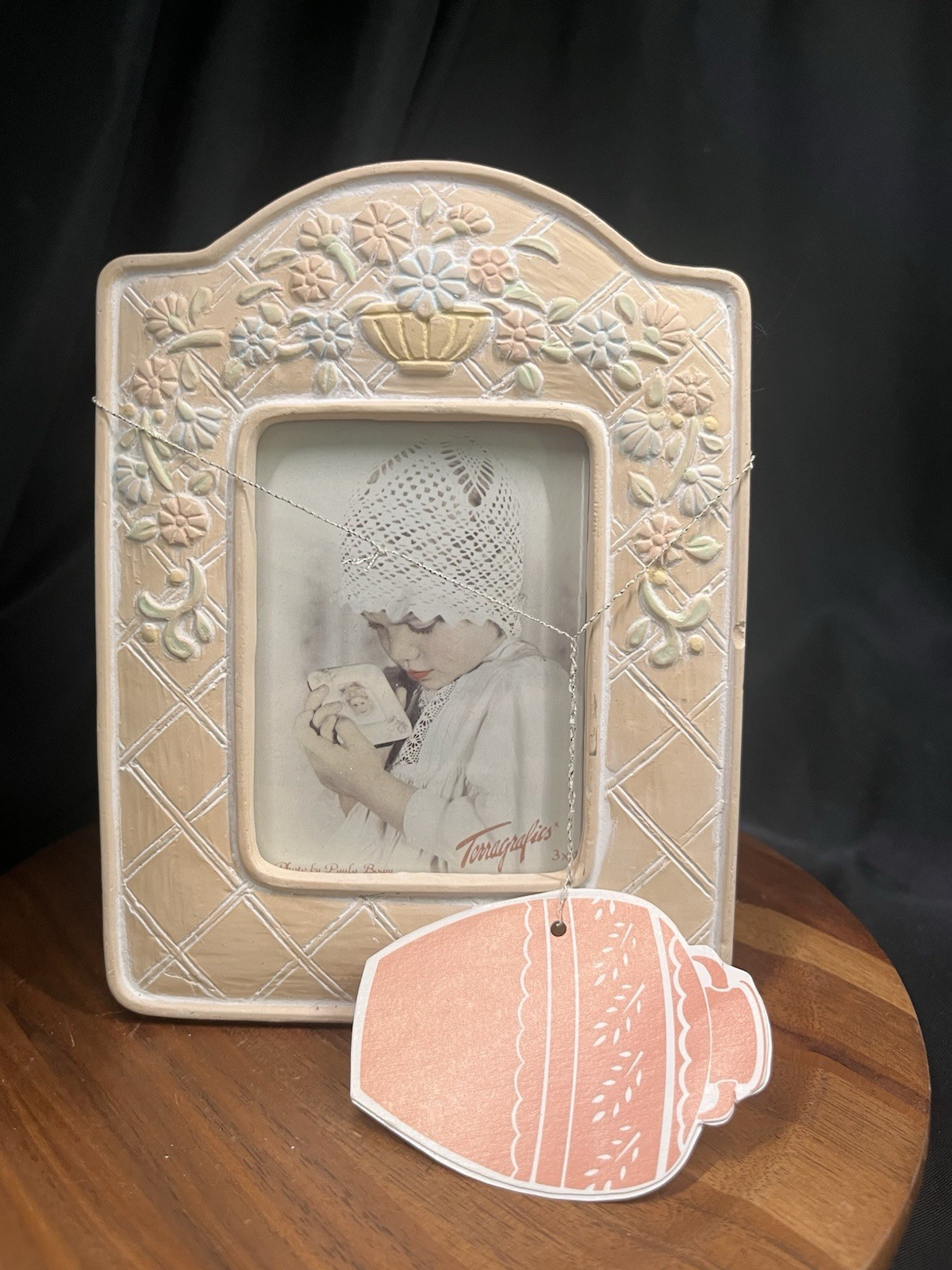 Vintage 1980s Terragrafics Ceramic 3D Raised Floral 3”x4” Photo Picture Frame