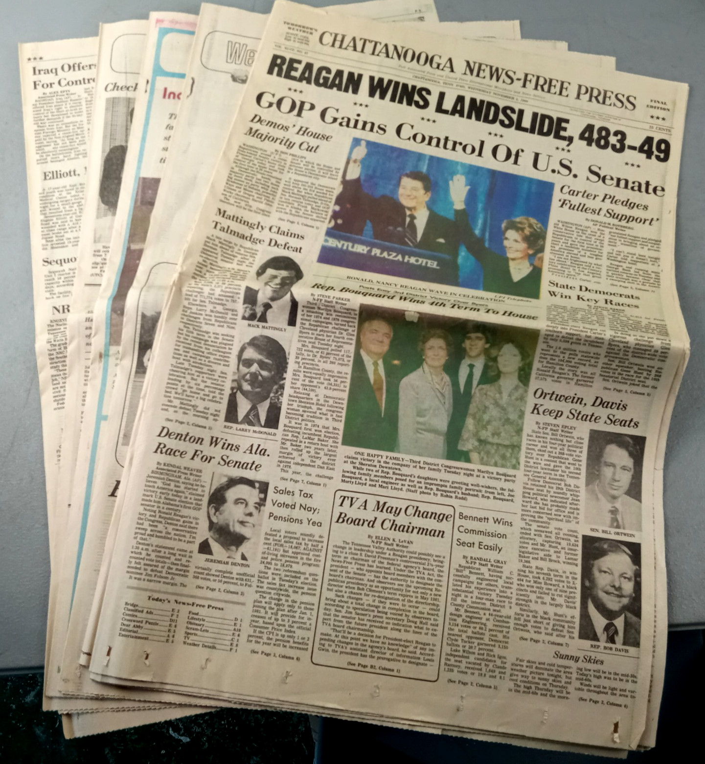 November 5 1980 Chattanooga News Free Press Full Newspaper REAGAN WINS LANDSLIDE November 5 1980 Chattanooga News Free Press Full Newspaper REAGAN WINS LANDSLIDE
