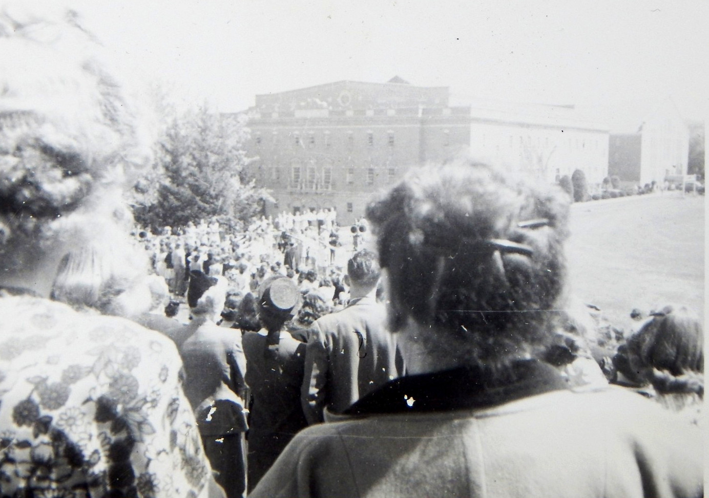 1940s WASHINGTON STATE UNIVERSITY CROWD BOHLER GYM PHOTO 3.5