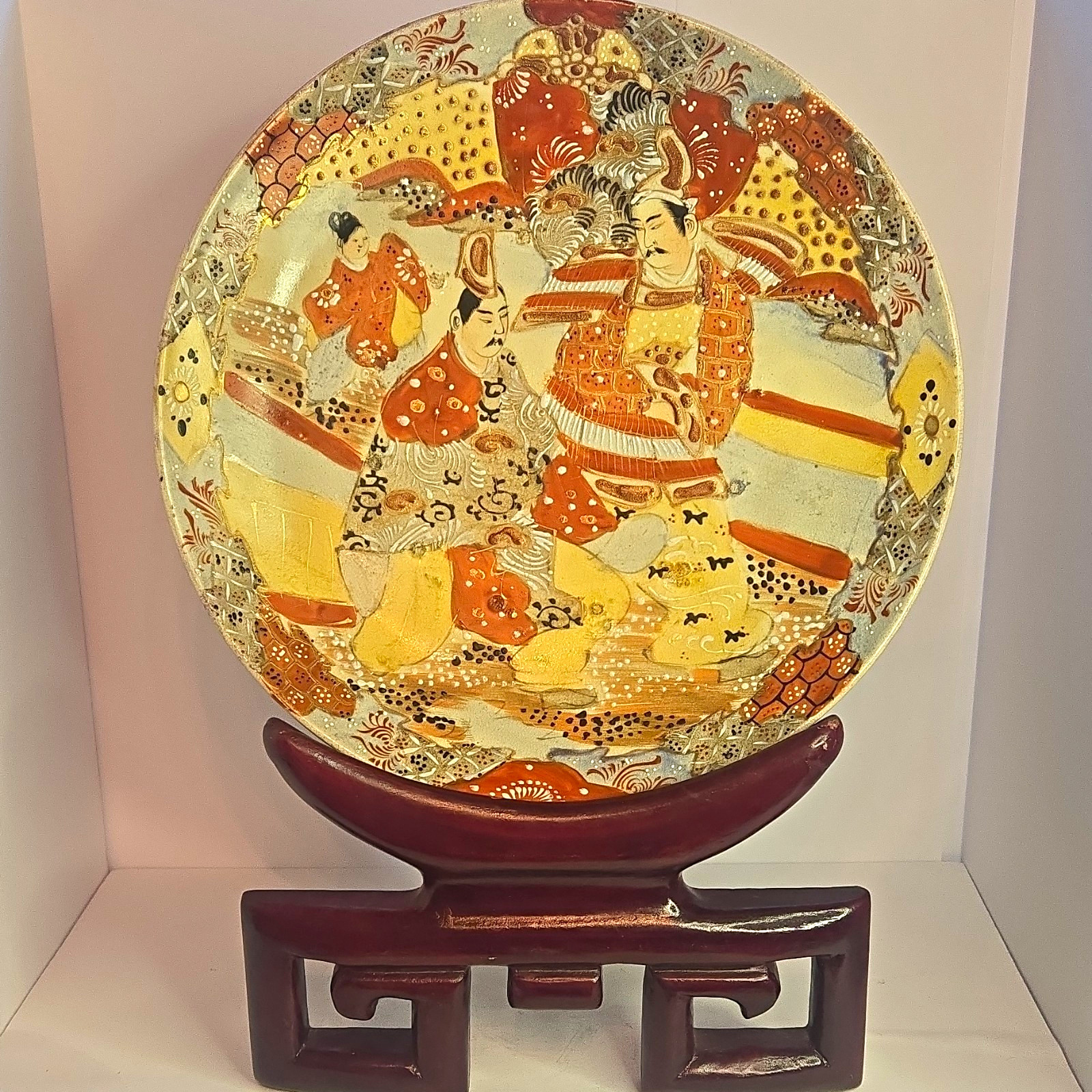 Beautiful Vintage Japanese Satsuma Decorative Charger 12\