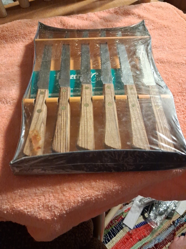 MID Century Forge 6 Piece Serrated Steak Knife Set New Forgecraft, NOS, Factory