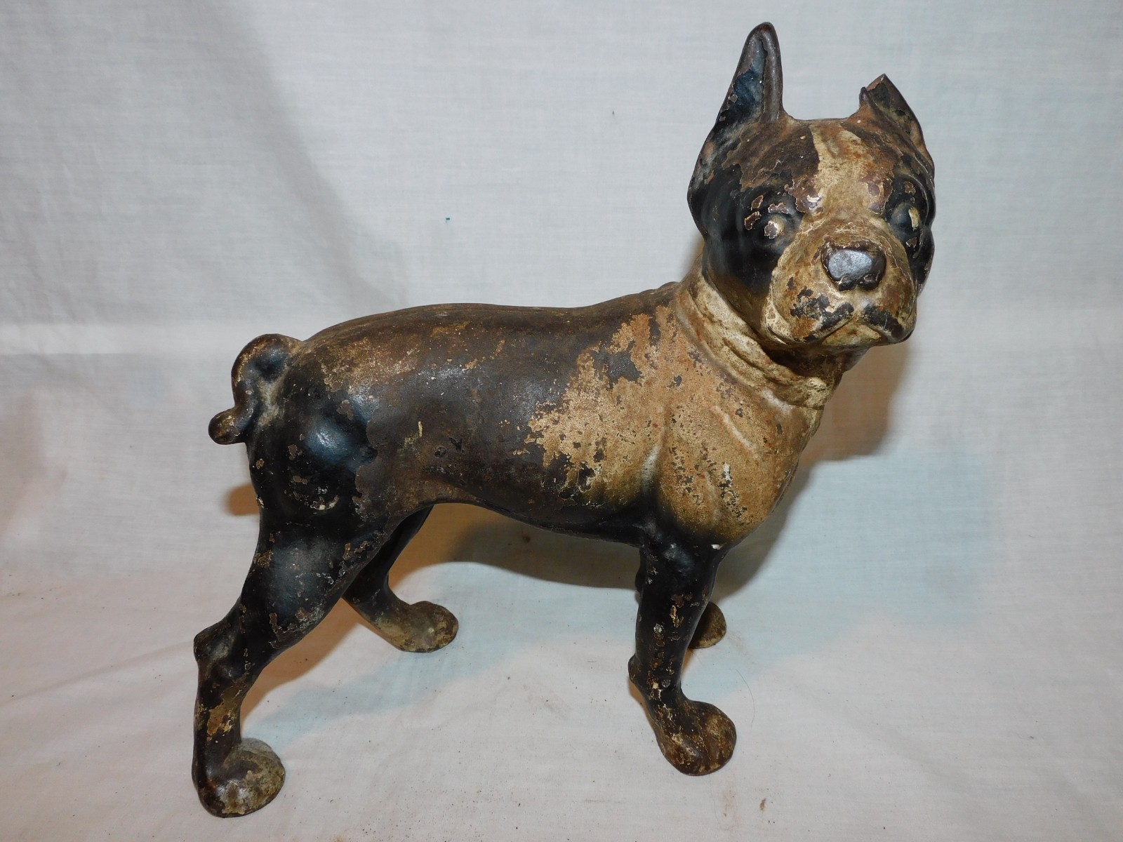 Antique Hubley Boston Terrier CAST IRON DOG DOORSTOP WITH BROKEN EAR.