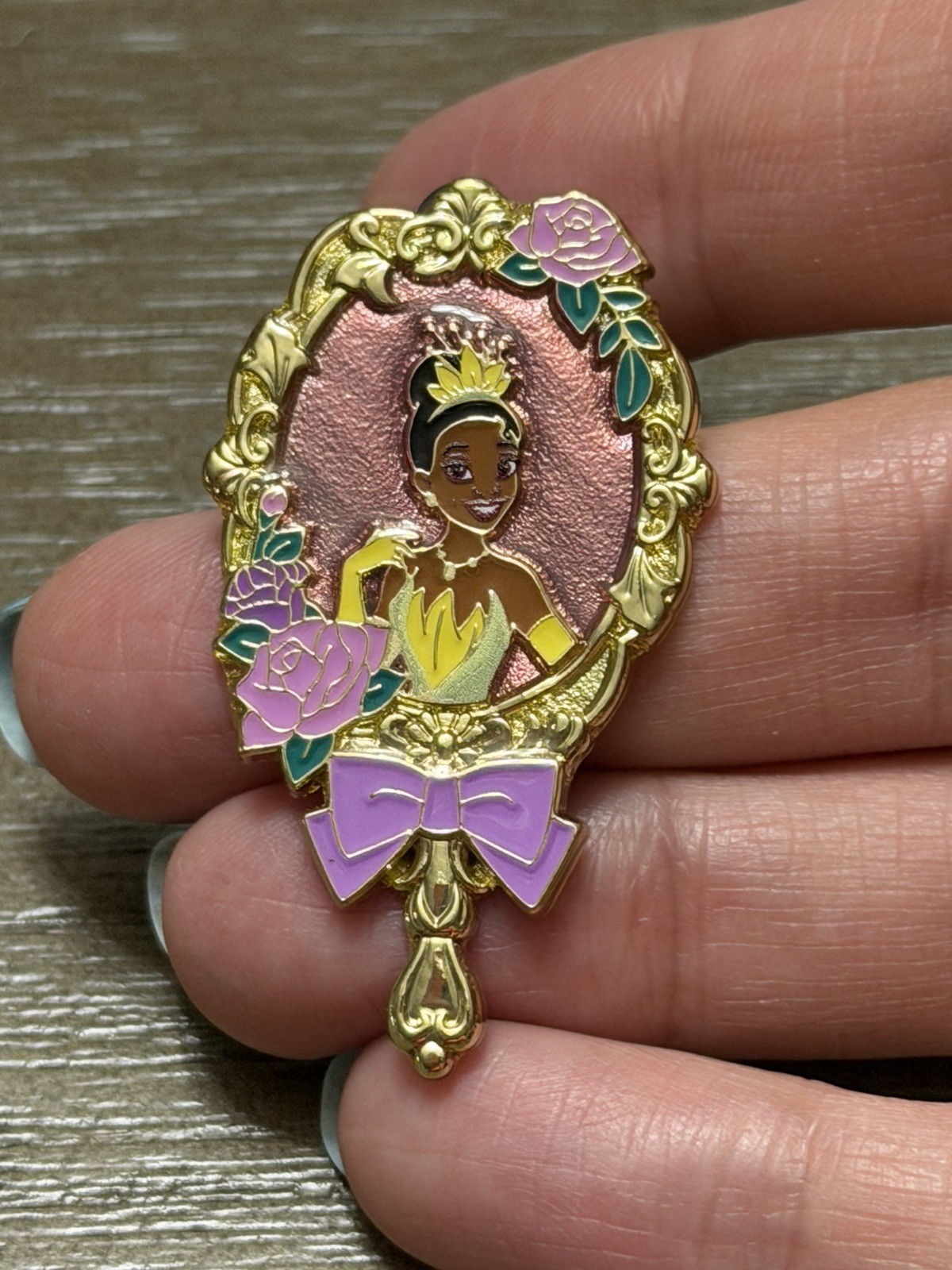HKDL Pin Trading Carnival Princess Mirror Mystery Pin- Tiana Princess & The Frog