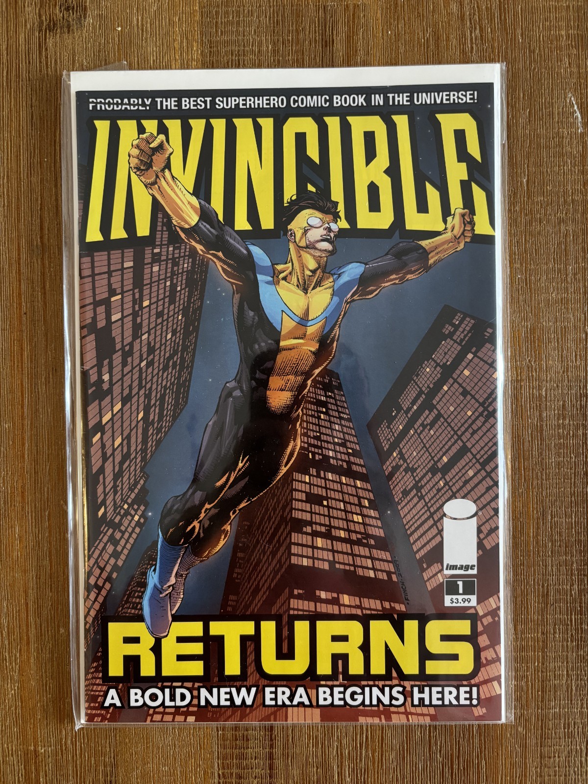 INVINCIBLE RETURNS #1 FIRST PRINT - 1ST GRAND REGENT THRAGG