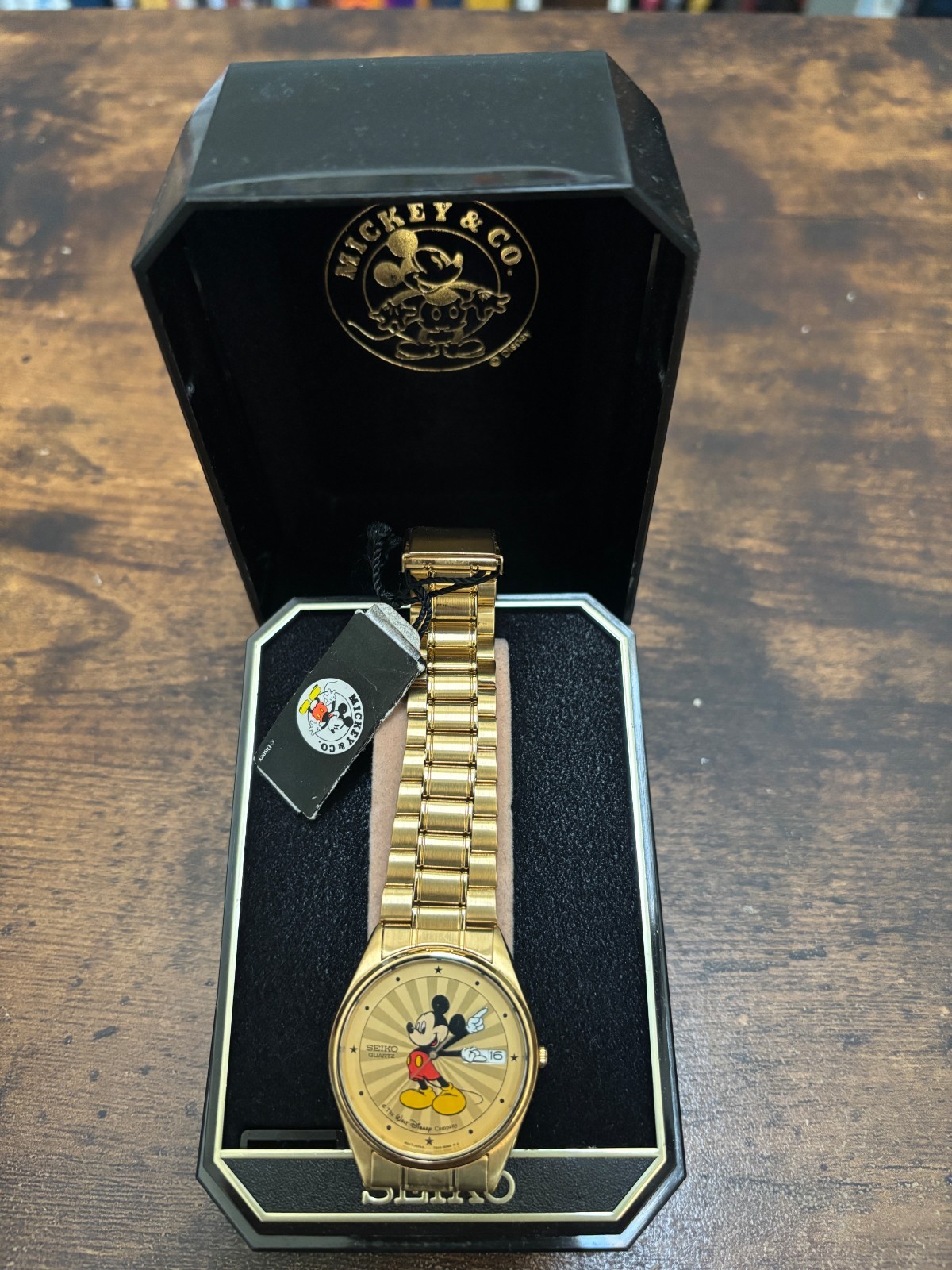 Vintage Seiko Mid 1980s Gold Disney Mickey Mouse Starburst Pattern Watch