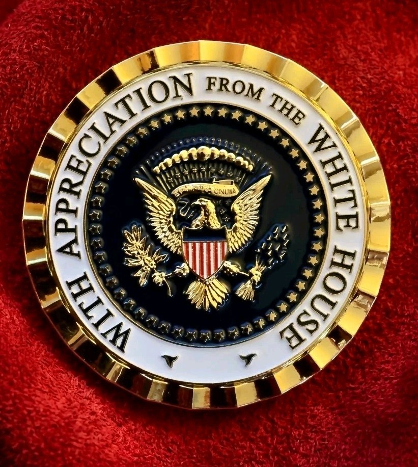 Rare Authentic President Donald J Trump White House Appreciation Challenge Coin