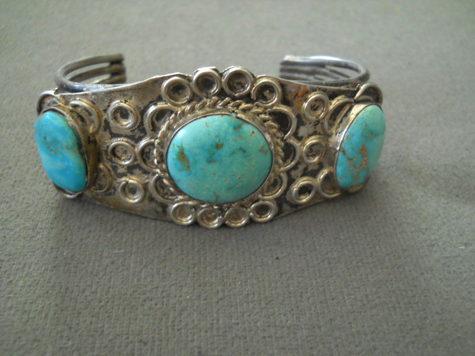 Old Native American Navajo Light Blue Turquoise Sterling Silver Cuff Bracelet
