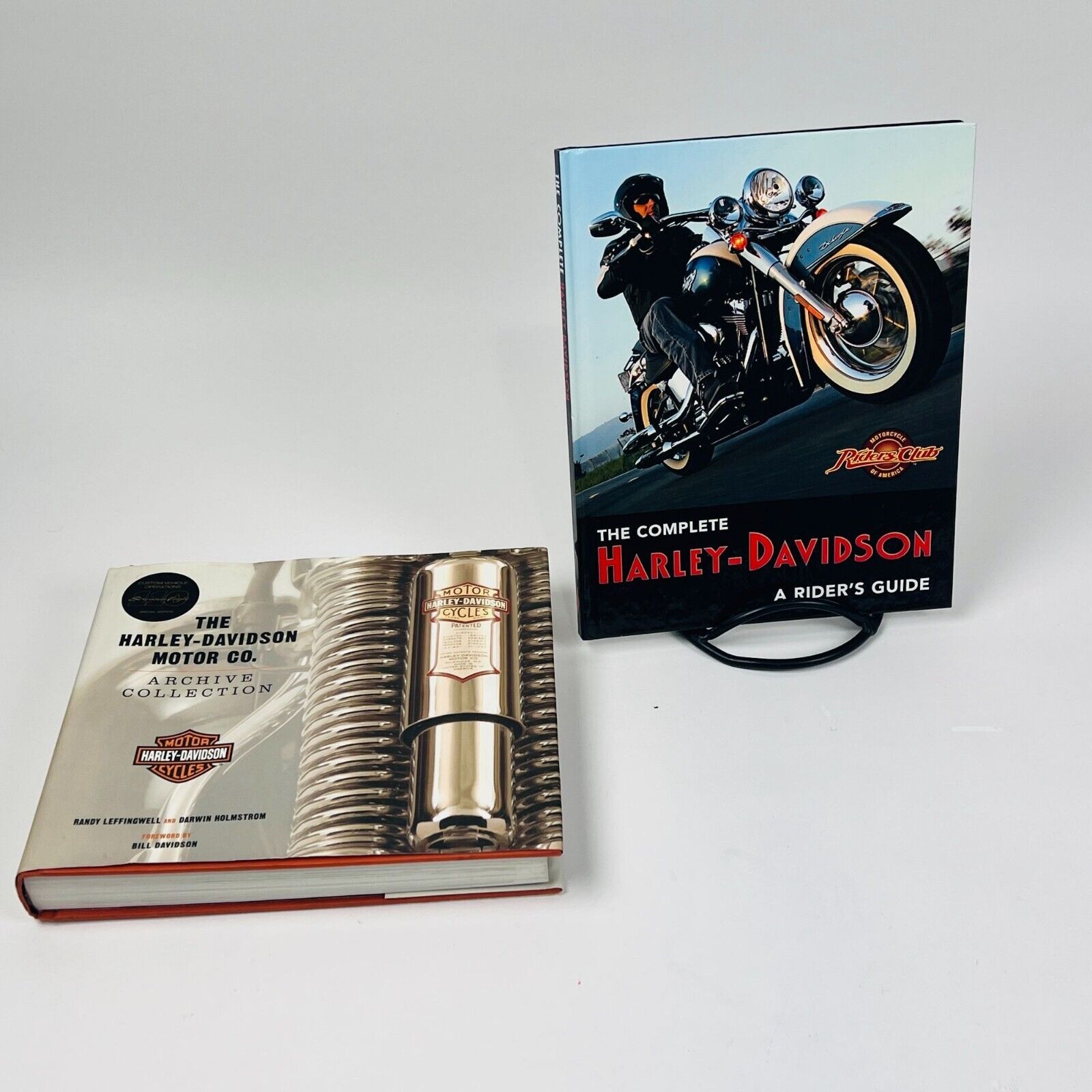 Harley-Davidson 2 Motorcycle books The Riders Guide & Harley-Davidson Motor Co