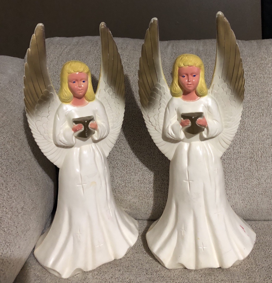 2 Vintage 1988 Union Products Angel Blow Mold 18 In Tall Christmas Angels Lot
