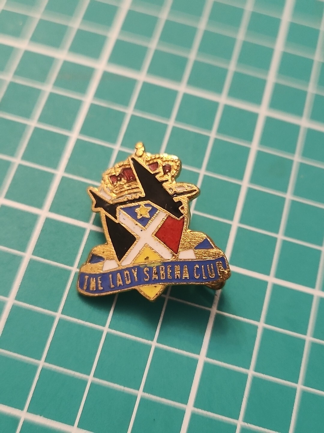 Vtg The Lady Sabena Club Gold Tone Lapel Pin