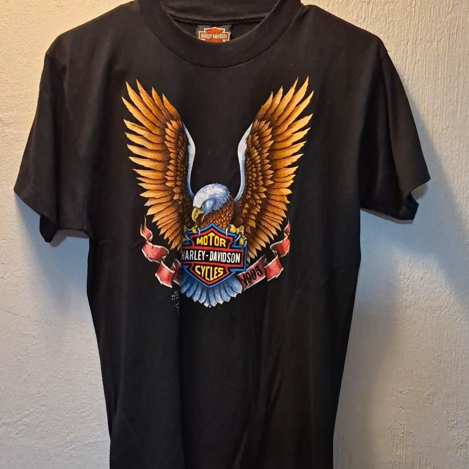 Vintage Harley-Davidson T-Shirt Eagle Wings Size Medium 1987  3D Emblem