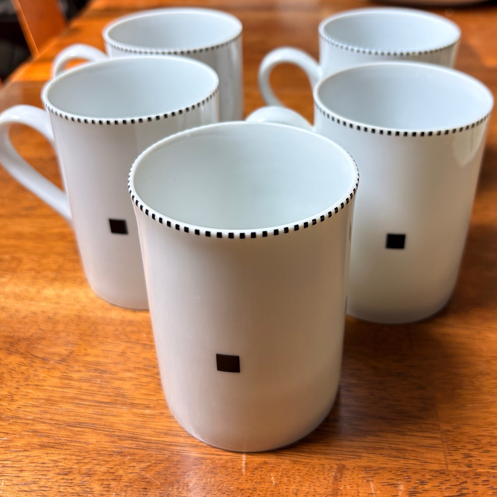 Swid Powell TUXEDO Coffee Mugs Set of 4 + 1 Gwathmey Siegel Rare 8s Post Modern
