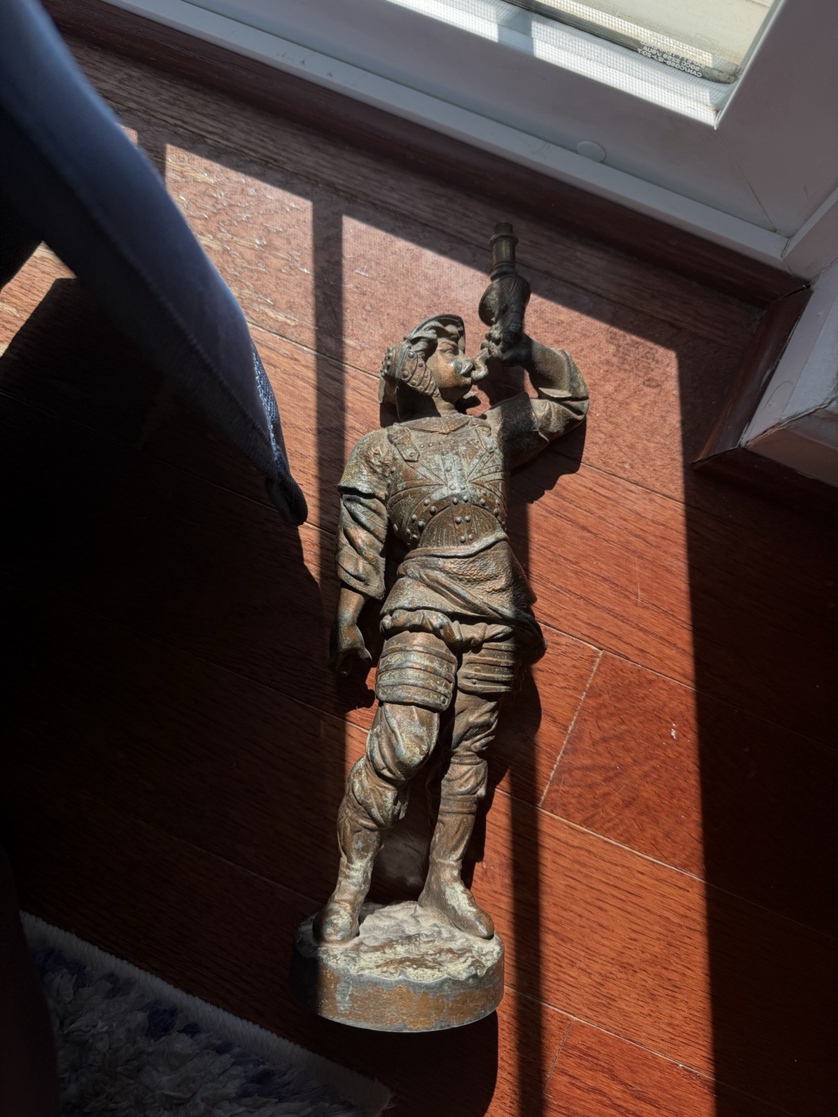 Old Gas Lamp Statue Figure Lamp Lantern Antique Lamp