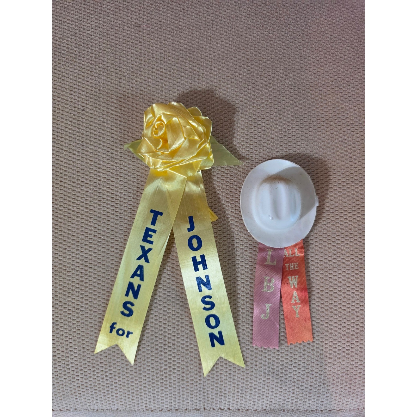 1964 LBJ Presidential Campaign Pin Ribbon Texans For Johnson Cowboy Hat Lot