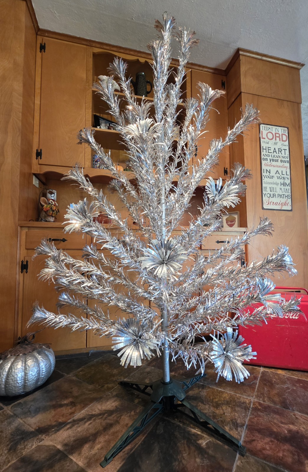 VERY RARE Warren Industries POM POM Vintage 1950s Aluminum Christmas Tree 6 ft