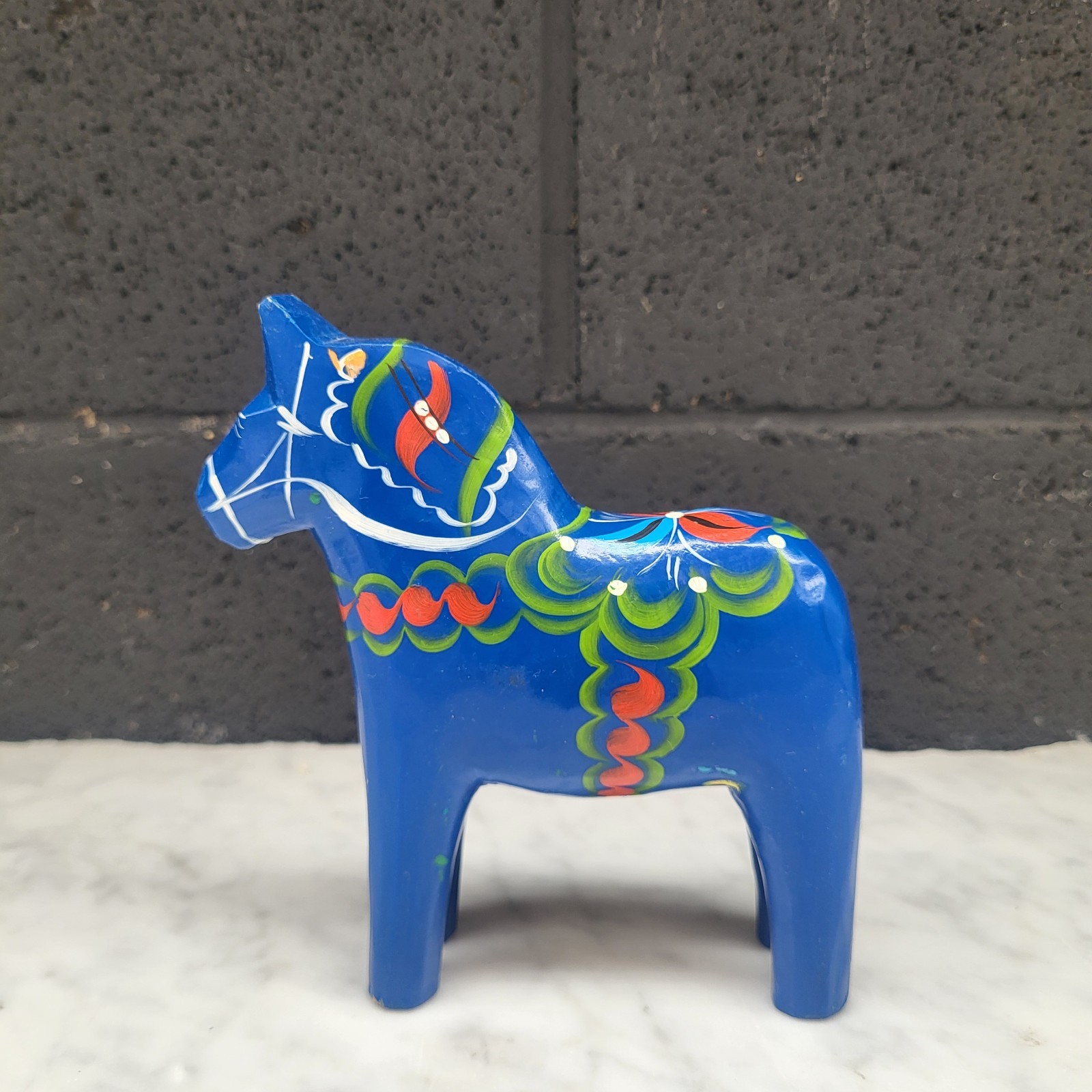 Read Vintage Dala Horse Nils Olsson Wooden Blue Hand Painted Swedish Folk Art 4”