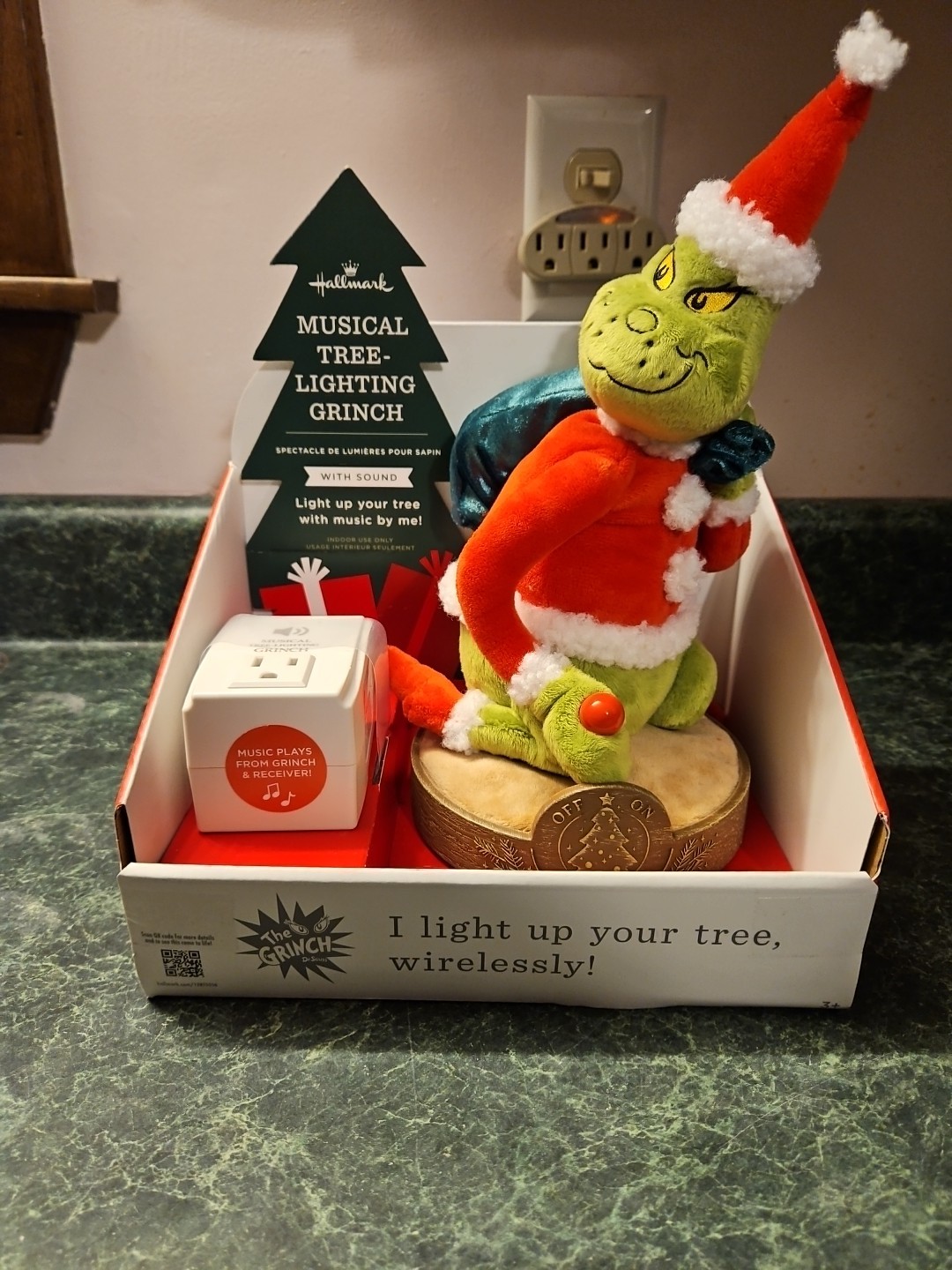 2024 Hallmark Dr. Seuss's How the Grinch Stole Christmas Tree Lighter w/Sound🎄