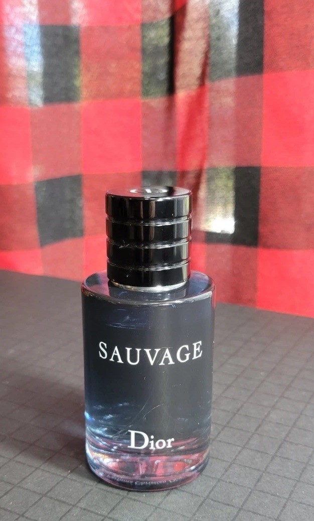 Dior Sauvage Eau de Toilette Spray 60ml (2.0 oz) Original Container Bottle
