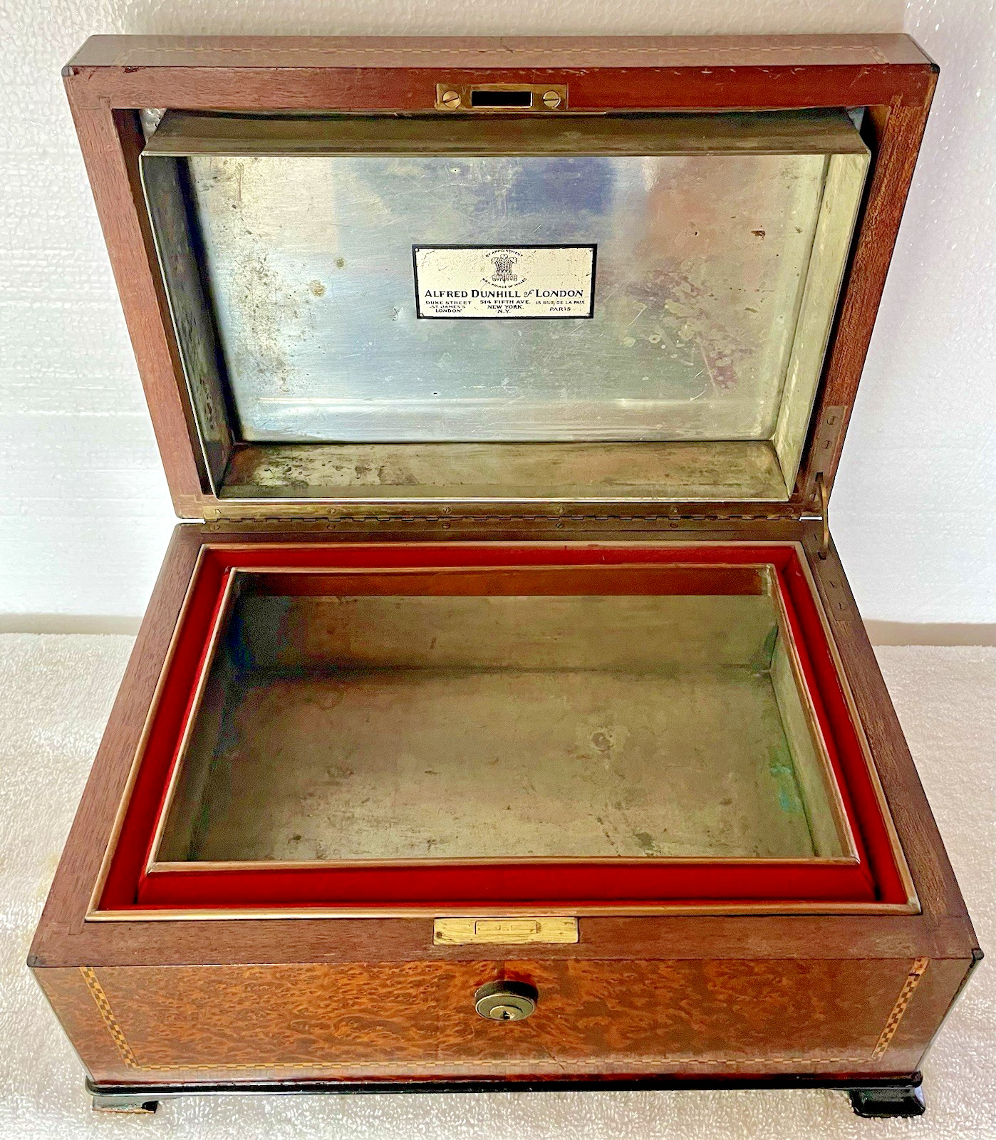 ANTIQUE ALFRED DUNHILL CIGAR HUMIDOR BIRDS EYE BURLWOOD INLAY ART DECO TOBACCO
