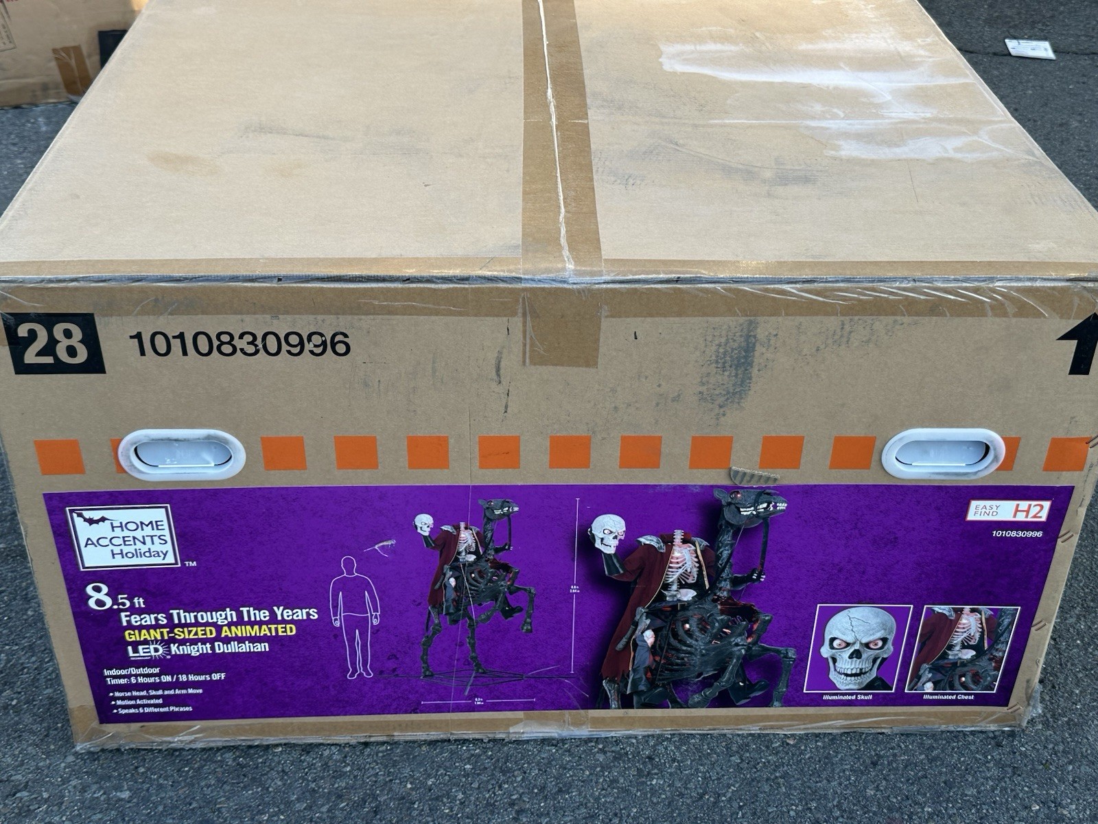 8.5 ft. Giant-Sized Animated LED Knight Dullahan Headless Horseman 8.5 ft. Giant-Sized Animated LED Knight Dullahan Headless Horseman