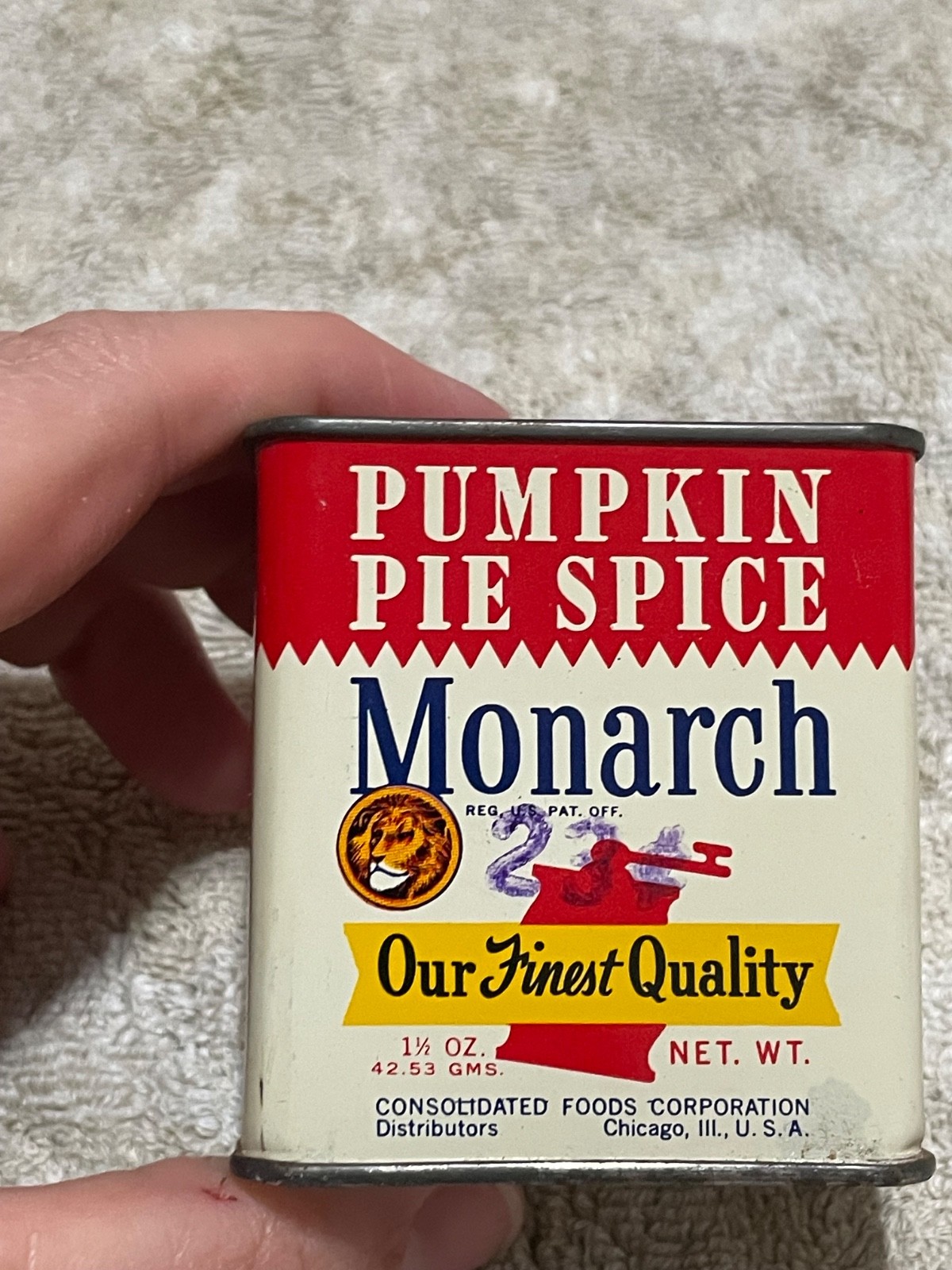 VTG Monarch Spice Tin Pumpkin Pie Spice Tin As Seen / REad 1.5 Ounces Net Weight