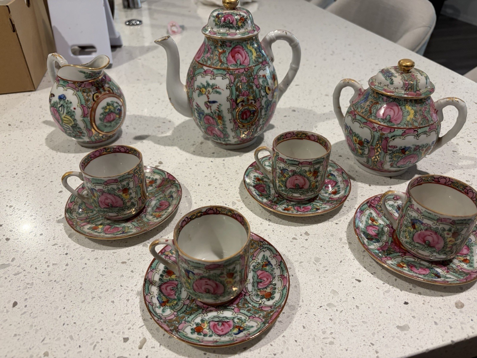 CHINESE FAMILLE ROSE MEDALLION PORCELAIN TEA SET 11PC ASAIN CANTON DISHES