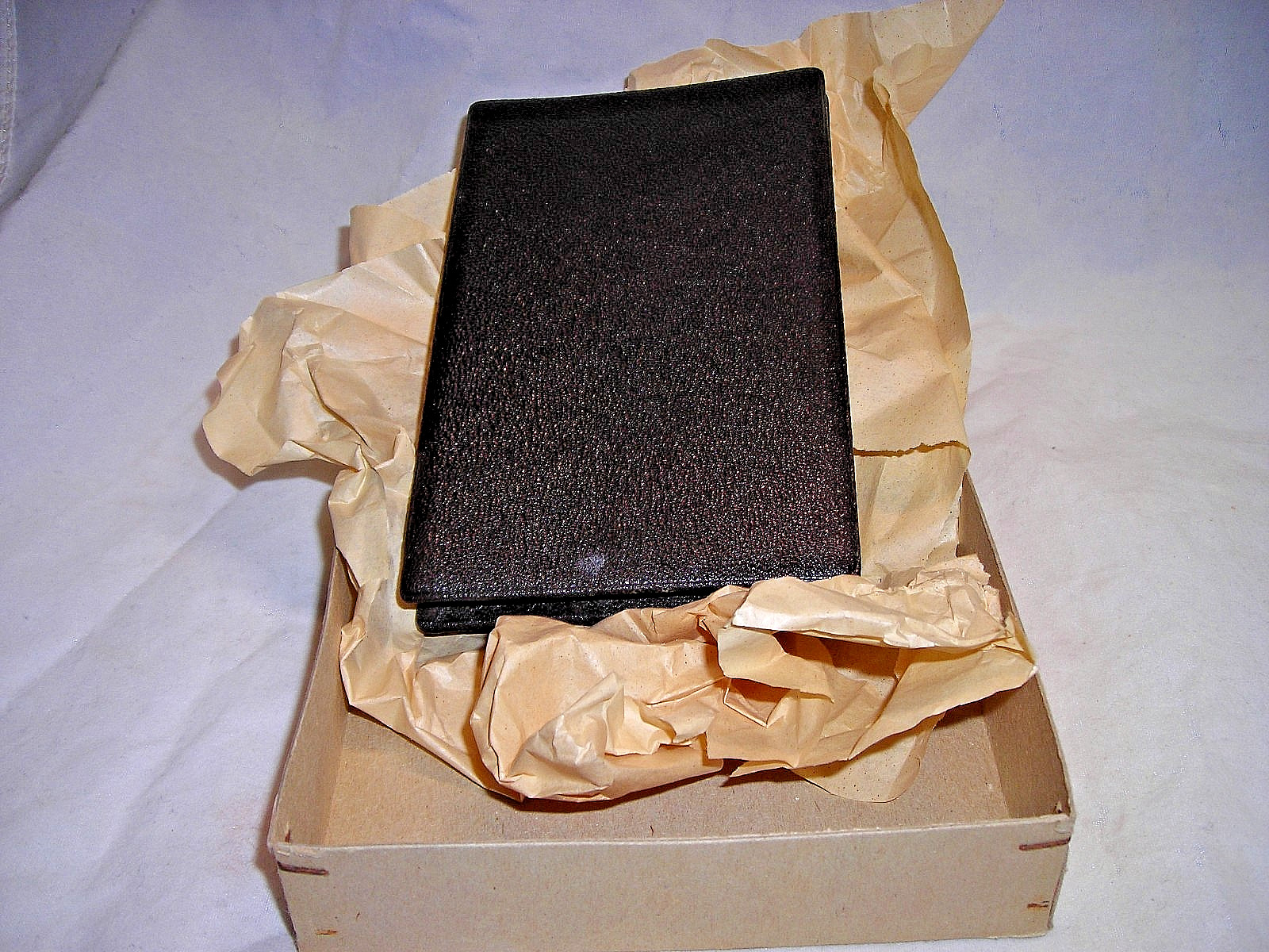 NEW BROWN LEATHER PETERSON's CIGAR HOLDER FOR 4 CIGARS  MADE IN GERMANY