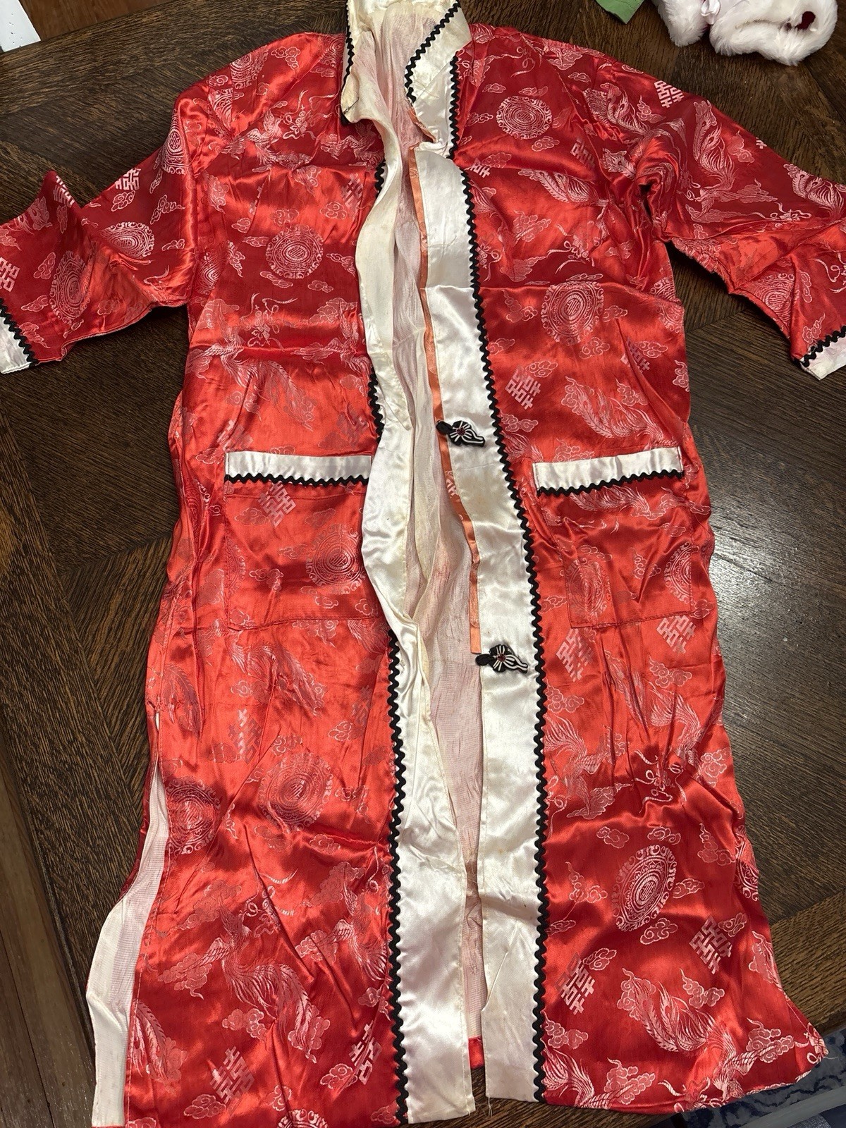 Vintage Asian Hand Sewn Silk Robe/Kimono 1950’s