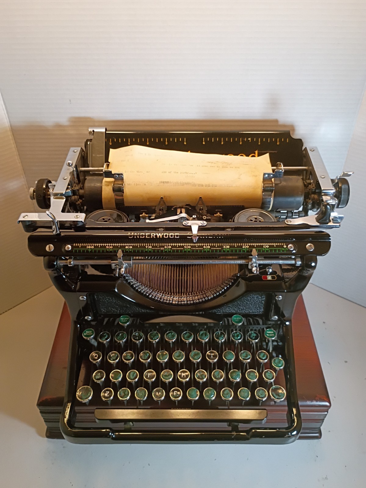VTG 1937 Underwood No. 5 Standard Typewriter Front Striking Mechanical Cast Iron