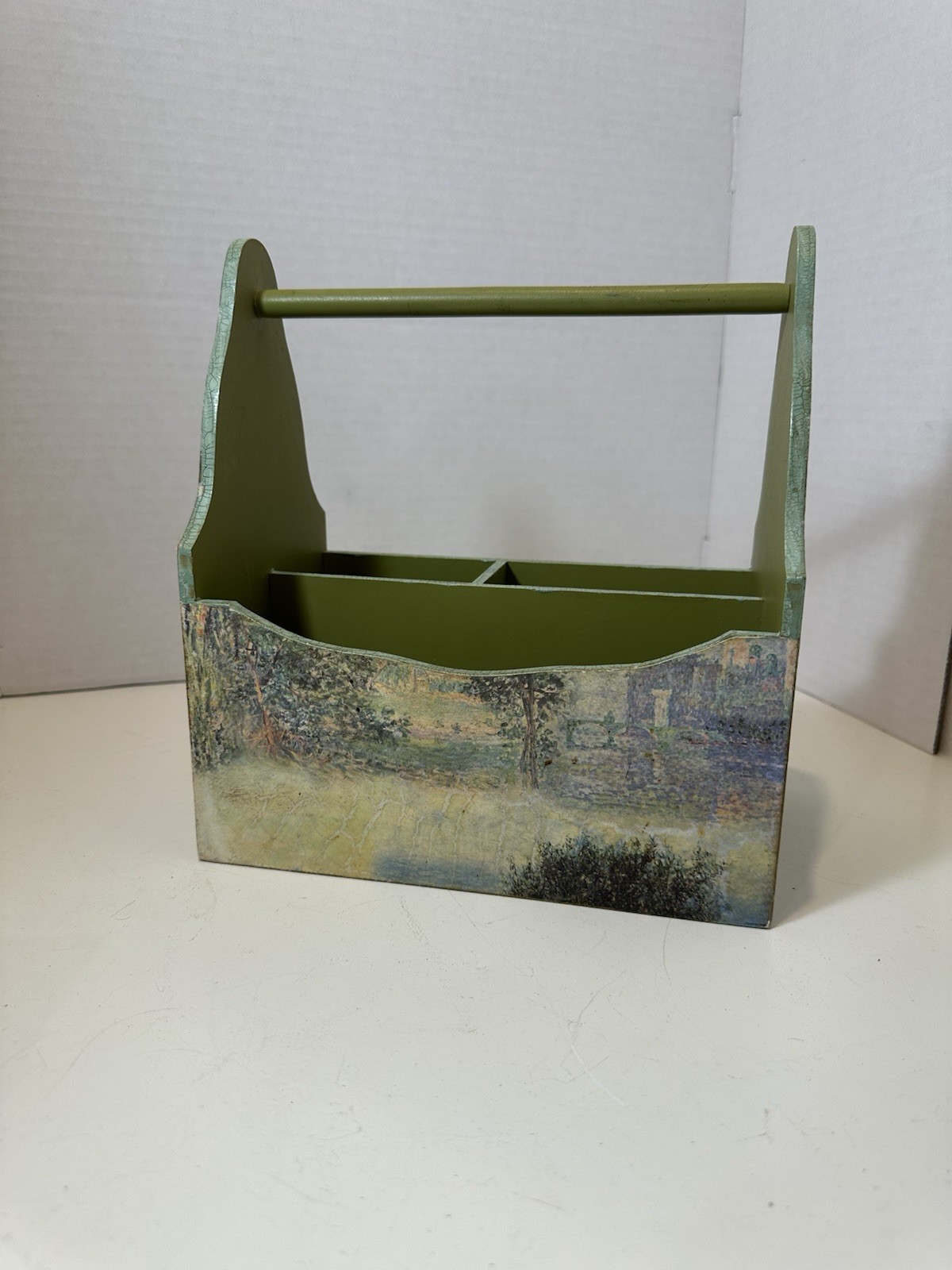 VTG DECOLINE NY WOODEN CADDY TOTE ORGANIZER FAUX DECOUPAGE COTTAGECORE